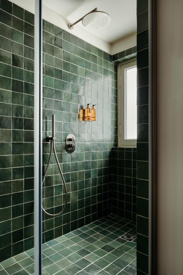 Edgar Suites - Bouchardon Paris Exterior photo